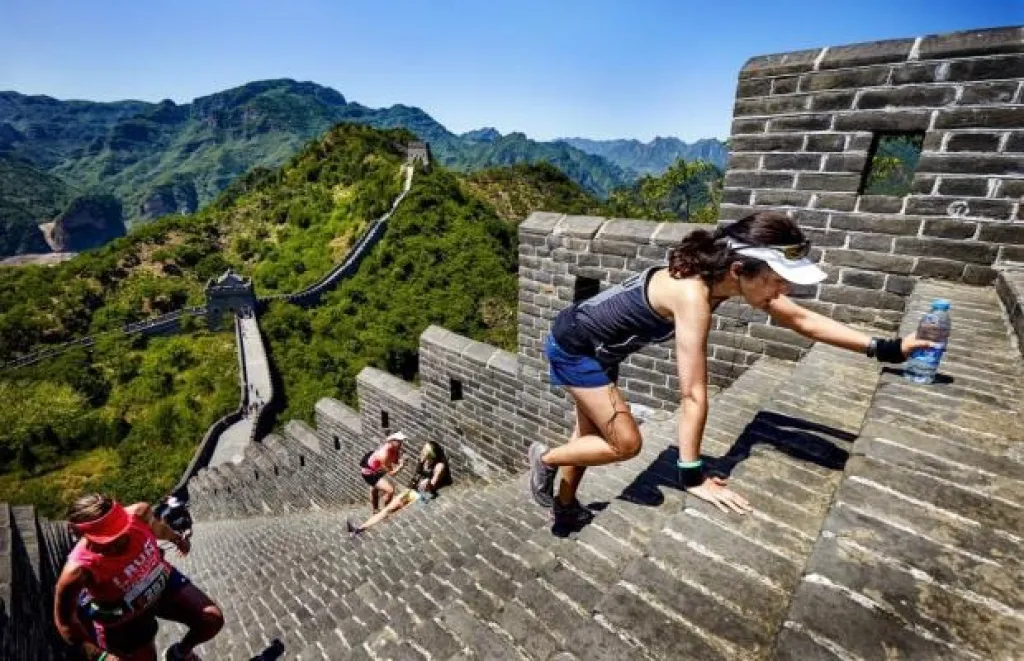 GREAT WALL MARATHON: БЕГОМ ПО ВЕЛИКОЙ КИТАЙСКОЙ СТЕНЕ