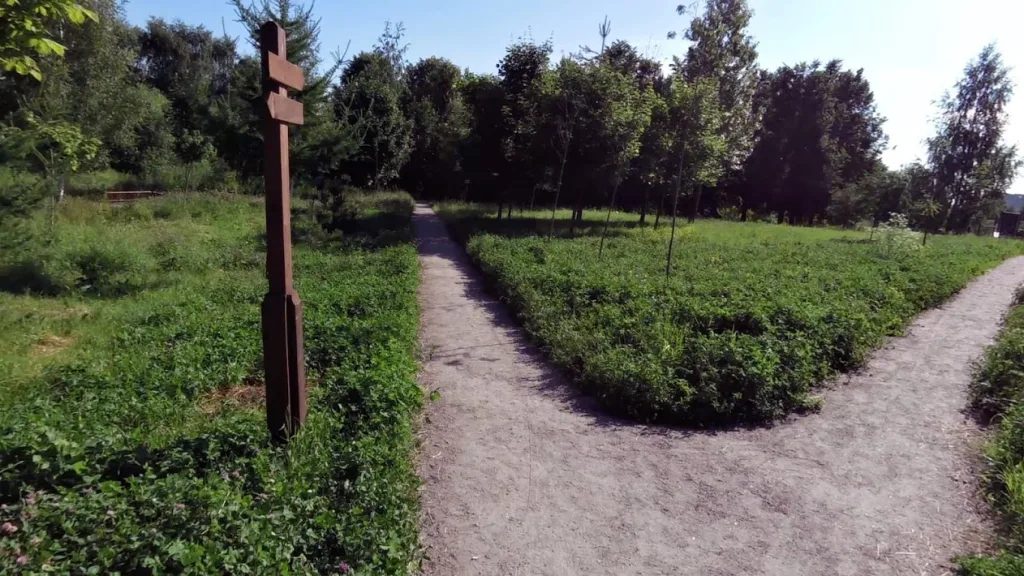 park-50-letija-oktjabrja-running-00-01-16-693
