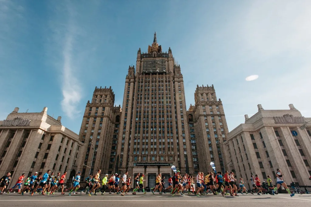 МОСКОВСКИЙ МАРАФОН 2016 В ЦИФРАХ: РЕЗУЛЬТАТЫ, СТАТИСТИКИ, РЕКОРДЫ