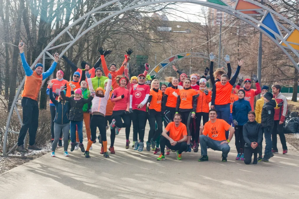PARKRUN ВЕРНАДСКОГО: БЕГАЕМ, ТАНЦУЕМ, ПЬЕМ СОЛЕНЫЙ ЧАЙ