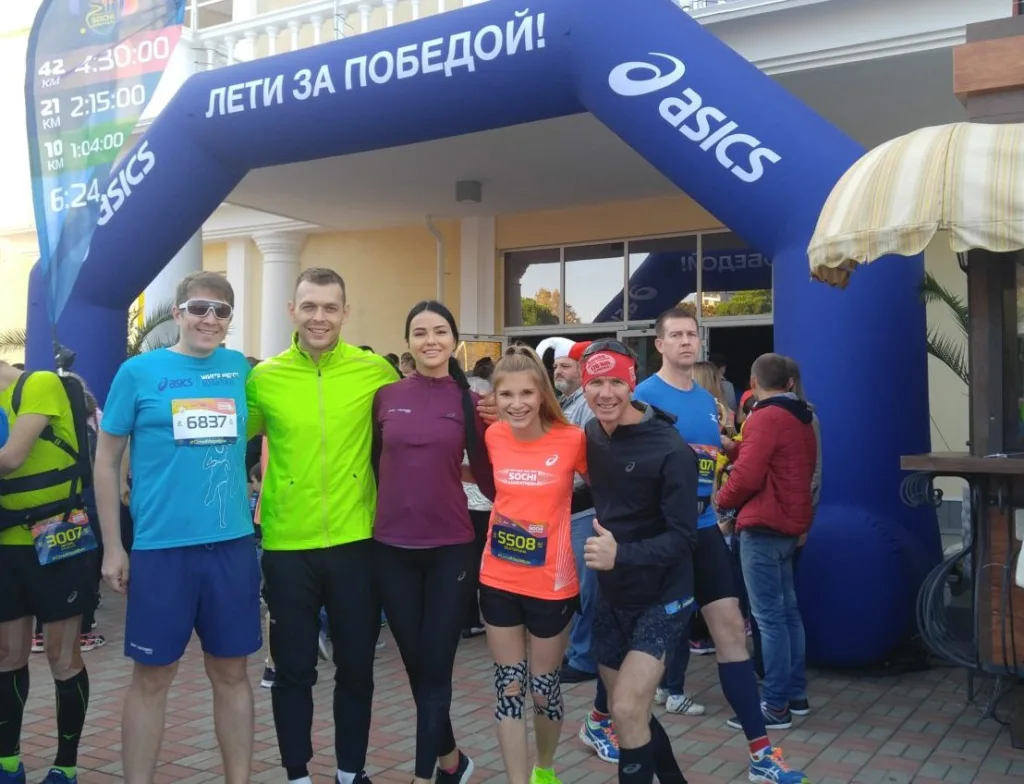 Красивый, сложный, не для рекордов - отчет о марафоне в Сочи