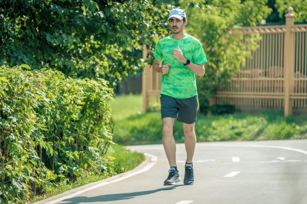 Личный опыт: кроссовки ASICS ROADHAWK FF