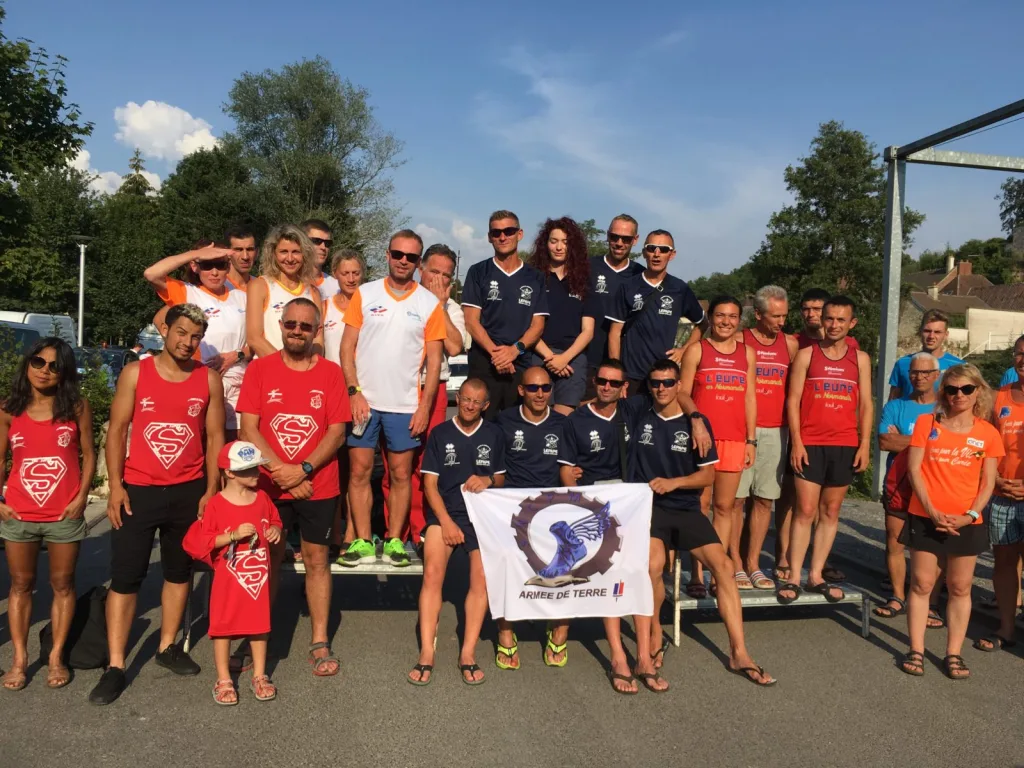 LA FRANCE EN COURANT САМАЯ ДЛИННАЯ ЭСТАФЕТНАЯ ГОНКА ФРАНЦИИ «LA FRANCE EN COURANT» ИЛИ «TOUR DE FRANCE»