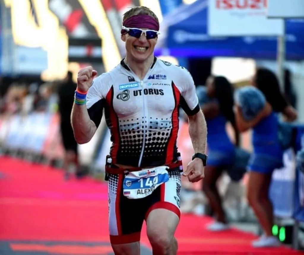ЖЕЛЕЗНЫЙ ЧЕЛОВЕК АЛЕКСЕЙ ПАНФИЛОВ: "ГОТОВЛЮСЬ ВЫСТУПИТЬ НА IRONMAN, CHALLENGE, ITU"