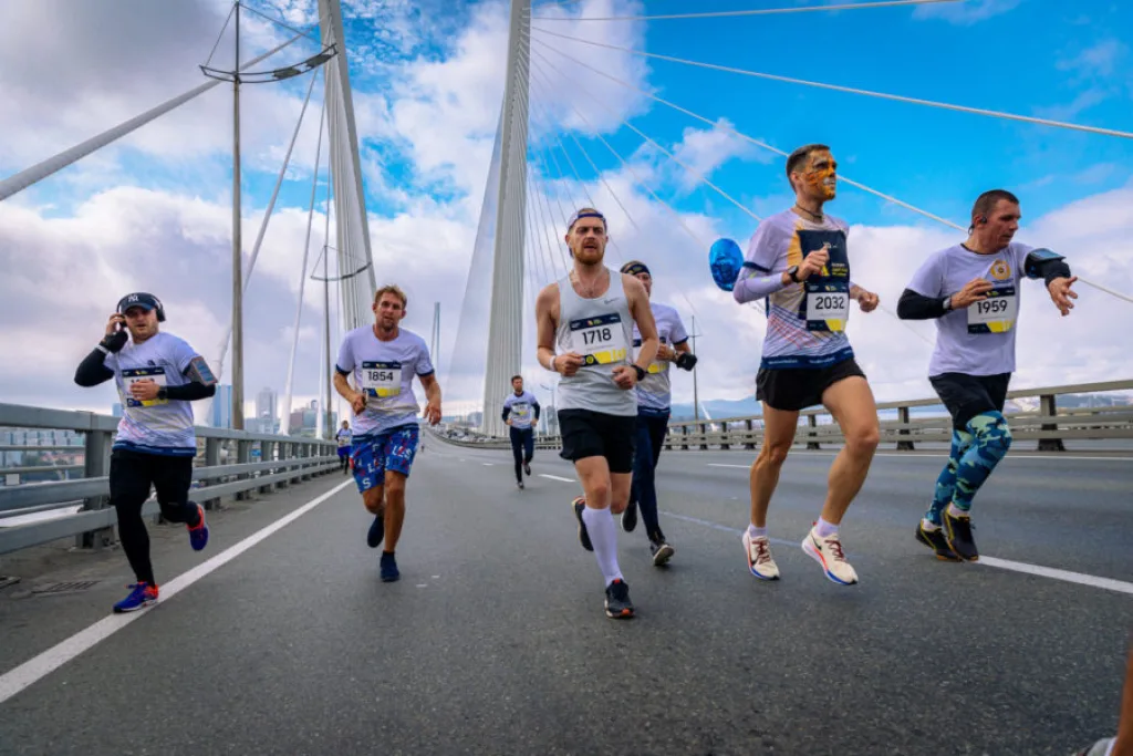 V GALAXY VLADIVOSTOK MARATHON Владивостокский марафон