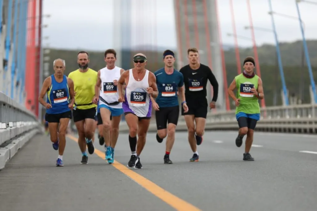 Тысячи участников из России и зарубежных стран собрал юбилейный Galaxy Vladivostok Marathon
