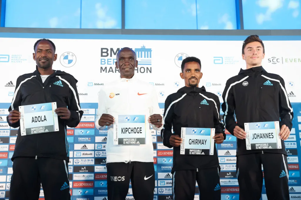 Берлинскрм марафон 2022 - Eliud Kipchoge, Guye Adola, Ghirmay Ghebreslassie, Johannes Motschmann