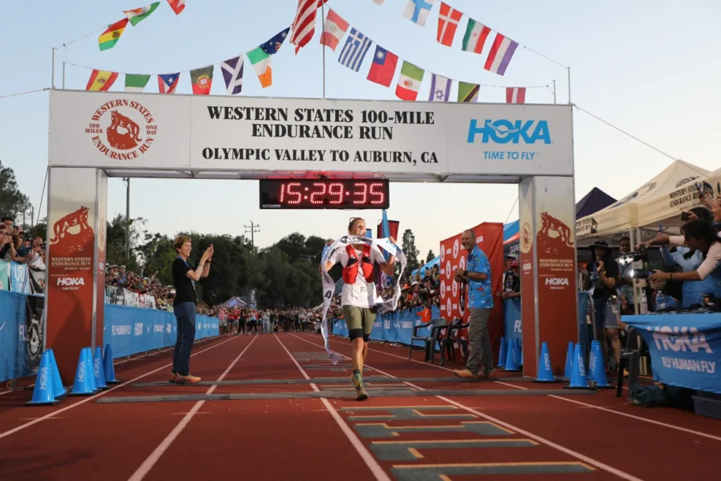 Трейл Western States 2023 Кортни Дауволтер (Courtney Dauwalter)
