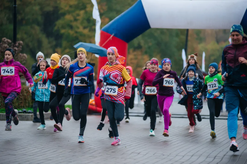 14 октября 2023 г. в Измайловском парке культуры и отдыха в Москве прошел Осенний благотворительный забег «Спорт во благо»