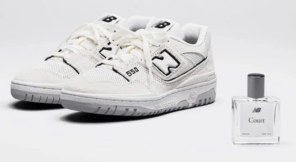 Необычный подарок бегуну. Духи с ароматом кроссовок