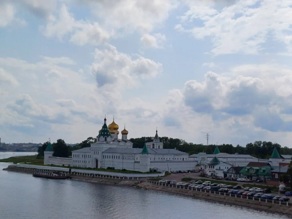 «Здорово, Кострома» 2024. Бегом по Золотому Кольцу
