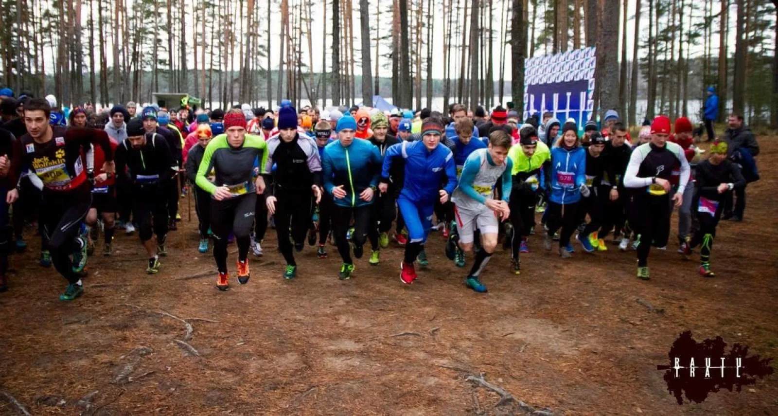 В первом забеге Rautu Trail 2016 приняло участие более 400 человек.