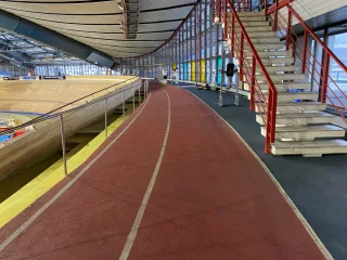Легкоатлетический манеж Крылатское