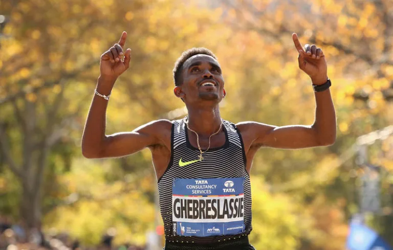 finish-celebration Ghebreslassie New York Marathon