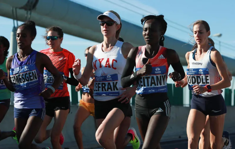 women-pack-bridge