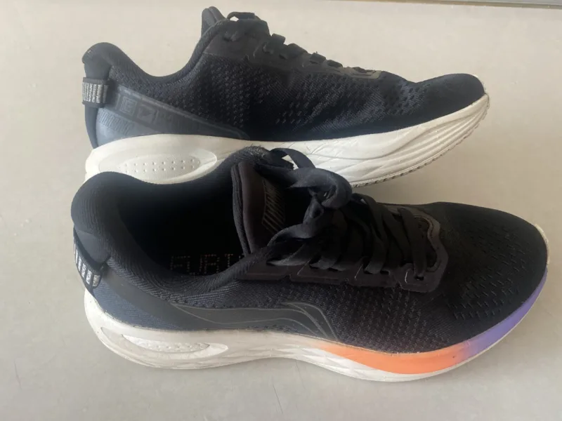 Обзор Li-Ning FURIOUS RIDER 6.0