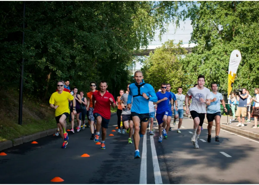 PARKRUN ПАРК ГОРЬКОГО: ИНОСТРАНЦЫ ВПЕРЕМЕШКУ С ДИПЛОМАТАМИ