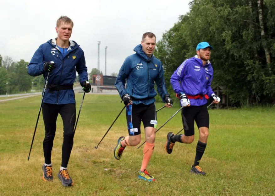 Сергей Устюгов и его коллеги начали тренировки в HOKA ONE ONE