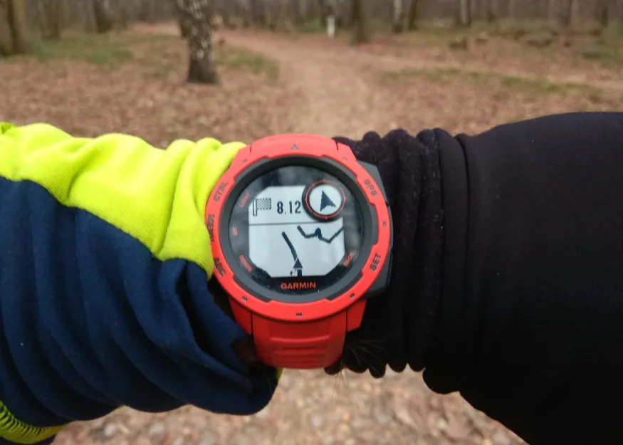 Новинка от Garmin. Часы Instinct: надежные и прочные