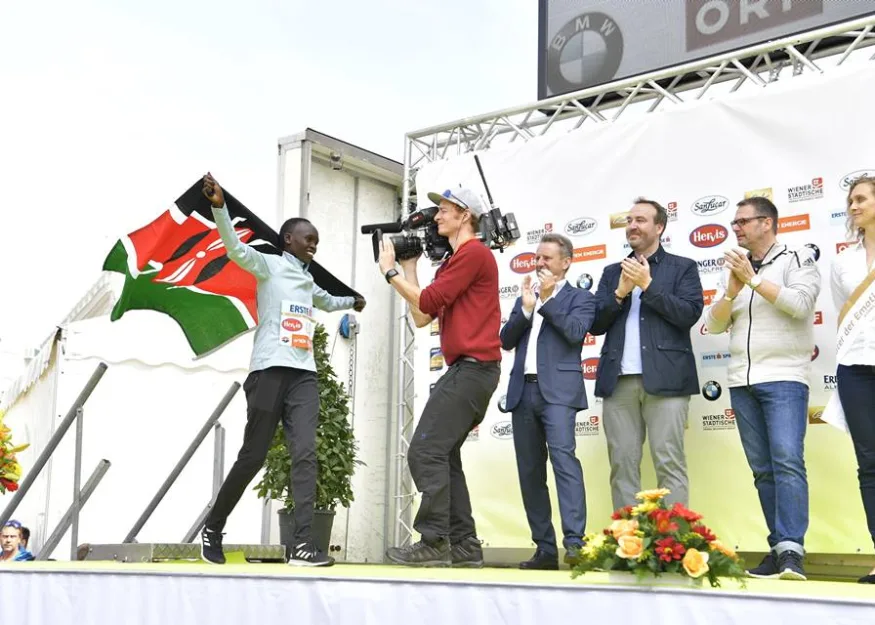 vienna marathon 2019 top w