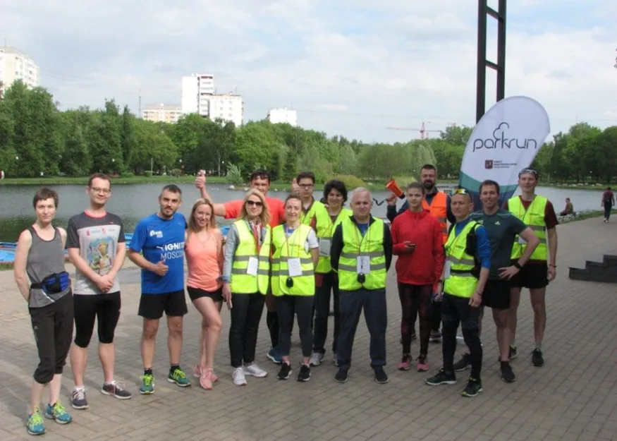 НОВЫЙ PARKRUN АНГАРСКИЕ ПРУДЫ: СУПЕРТРАССА, УТКИ И ЯБЛОКИ