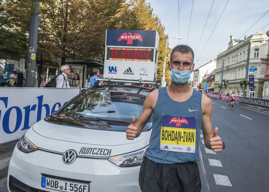 ПОЛУМАРАФОН RUNCZECH В УСТИ-НАД-ЛАБЕМ УСПЕШНО СПРАВИЛСЯ С ПАНДЕМИЕЙ
