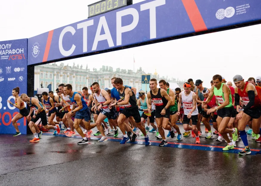 Полумарафон «Северная столица» в Санкт-Петербурге 7 августа 2022