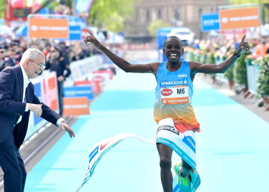 Vienna City Marathon, 23.04.2023, Samwel Mailu KEN 2:05:08