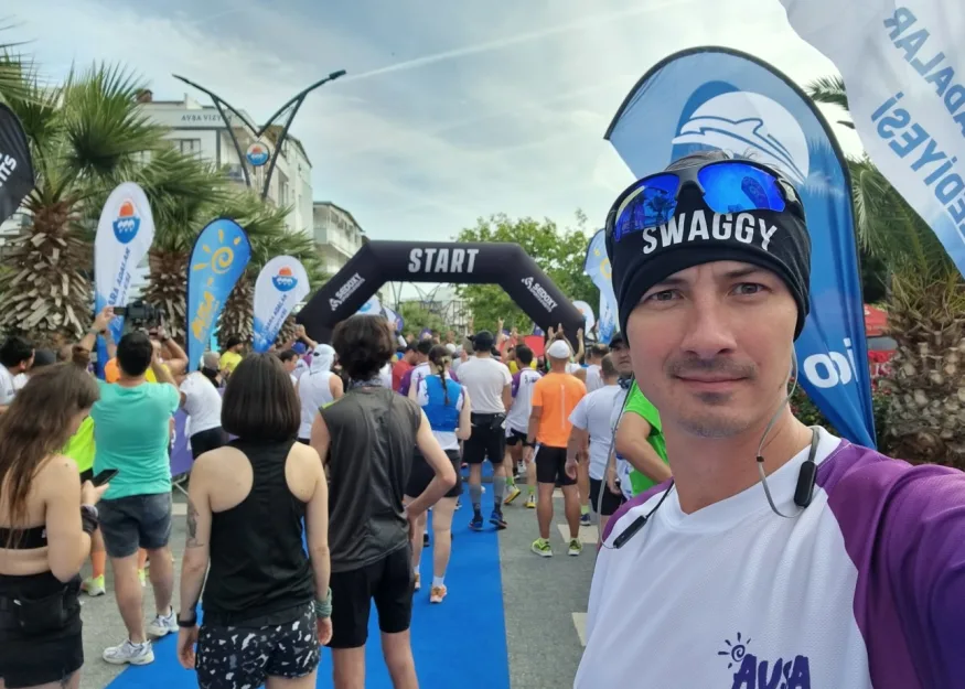 Avsa Half Marathon 2023 Турция Антон Верт