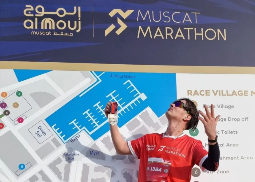 Оман. Al Mouj Muscat Marathon 2024. Антон Верт
