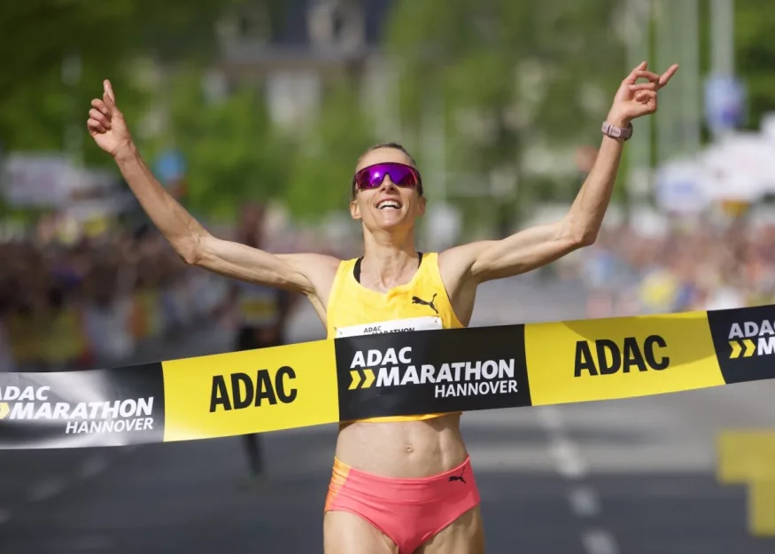ADAC Marathon Hannover 2024 победительница Domenika Mayer