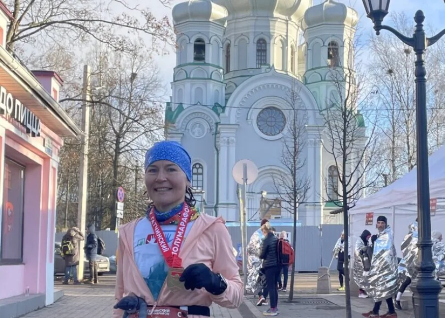 Завершение бегового сезона Гатчинским полумарафоном