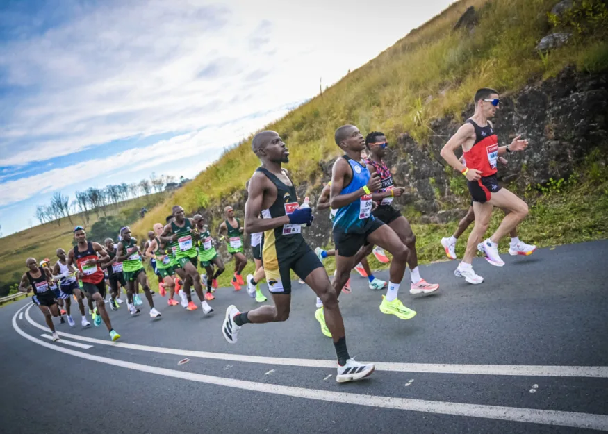 Главные фавориты возвращаются на марафон Comrades 2026 года. Обзор элиты
